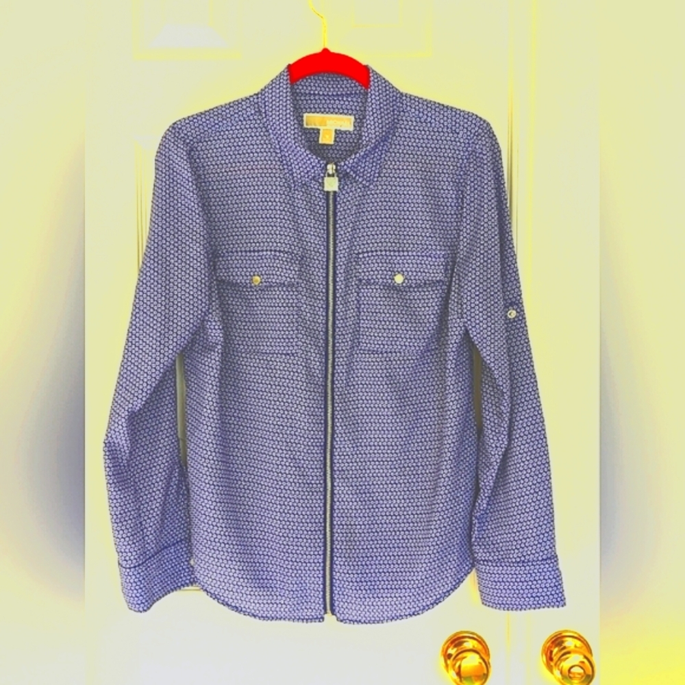Michael Kors Zip up shirt, EUC. Medium